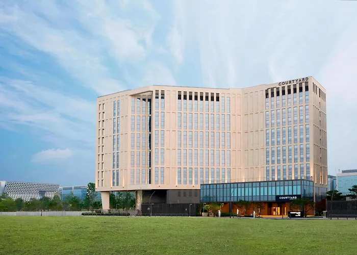 Courtyard By Marriott Botanic Park