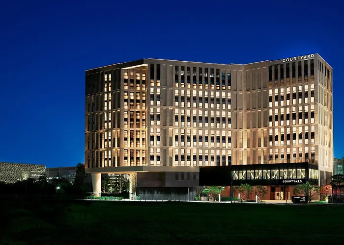 Courtyard By Marriott Botanic Park Otel 4*